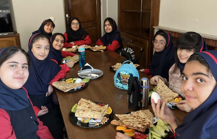 اردوی صبحانه و بازی 10