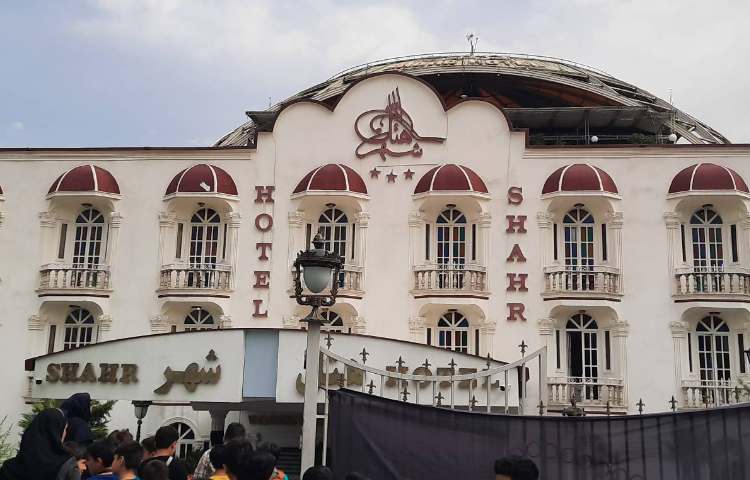 : اردوی صبحانه ی هتل شهر (مکالمه انگلیسی)، پایه سوم 1