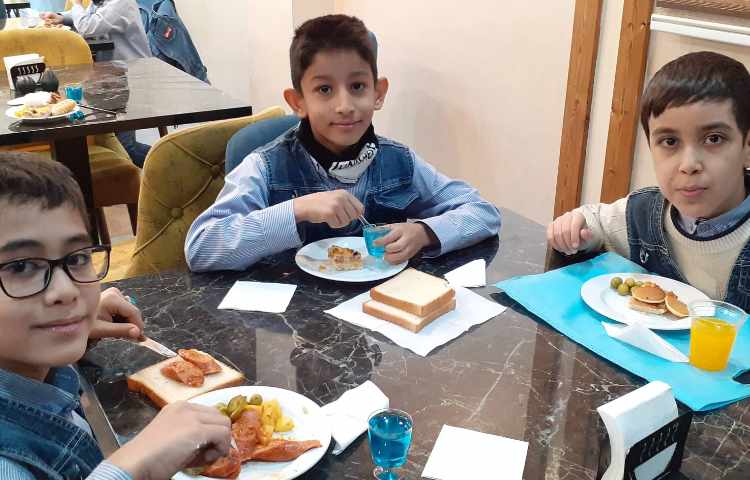 اردوی صبحانه 3