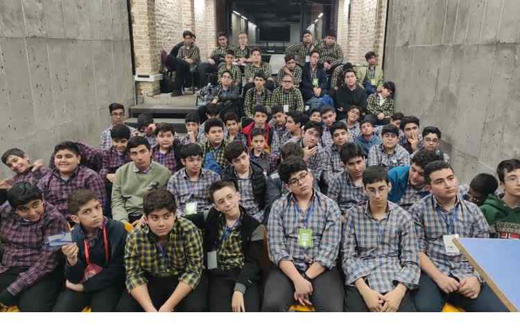 اردوی علمی برون مدرسه ای کارخانه نواوری