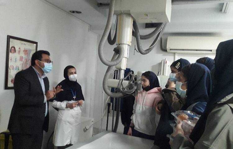 اردوی علمی دربیمارستان ابن سینا 4