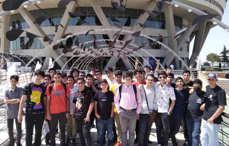 اردوی علمی _ فرهنگی برج میلاد