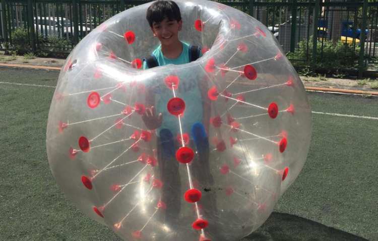 اردوی فوتبال حبابی دانش آموزان پنجم و ششم 1