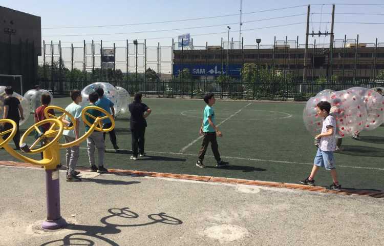 اردوی فوتبال حبابی دانش آموزان پنجم و ششم 13