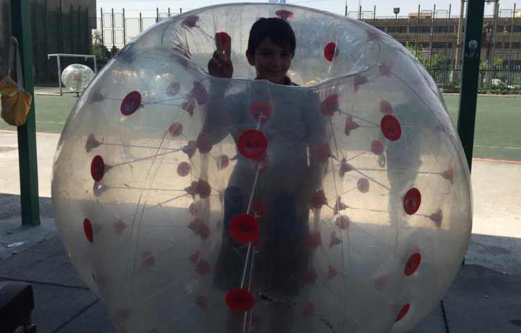 اردوی فوتبال حبابی دانش آموزان پنجم و ششم 16