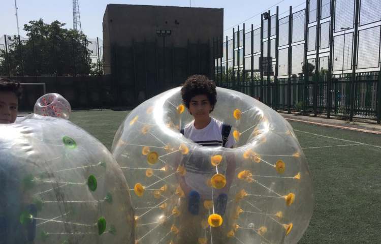 اردوی فوتبال حبابی دانش آموزان پنجم و ششم 17