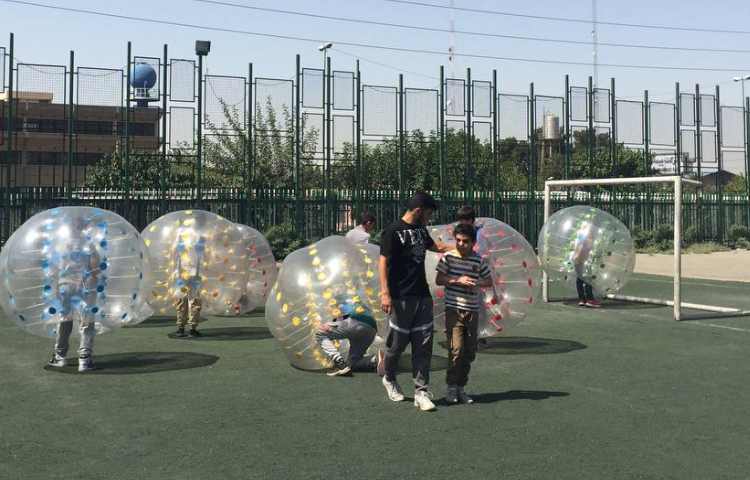 اردوی فوتبال حبابی دانش آموزان پنجم و ششم 20