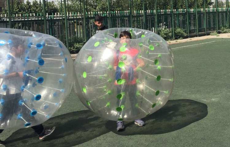 اردوی فوتبال حبابی دانش آموزان پنجم و ششم 23