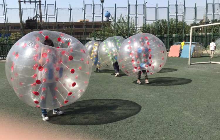 اردوی فوتبال حبابی دانش آموزان پنجم و ششم
