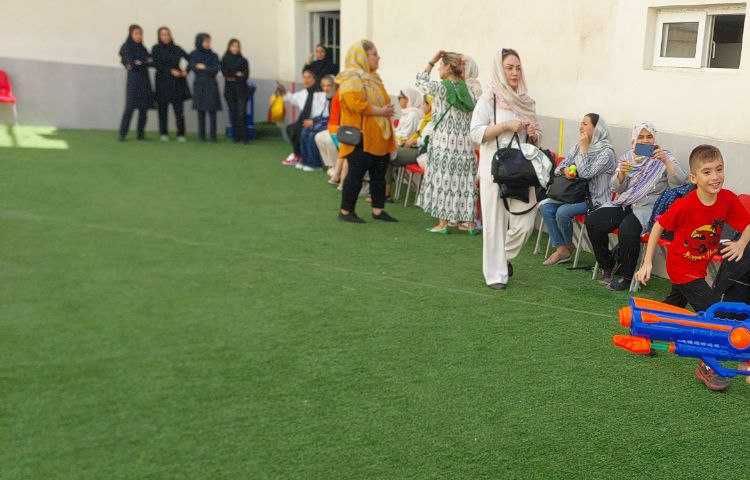 اردوی فوتبال حبابی مادر و فرزند 8