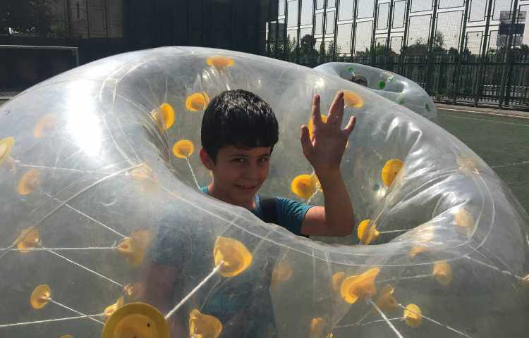 اردوی فوتبال حباب دانش آموزان پنجم و ششم 3