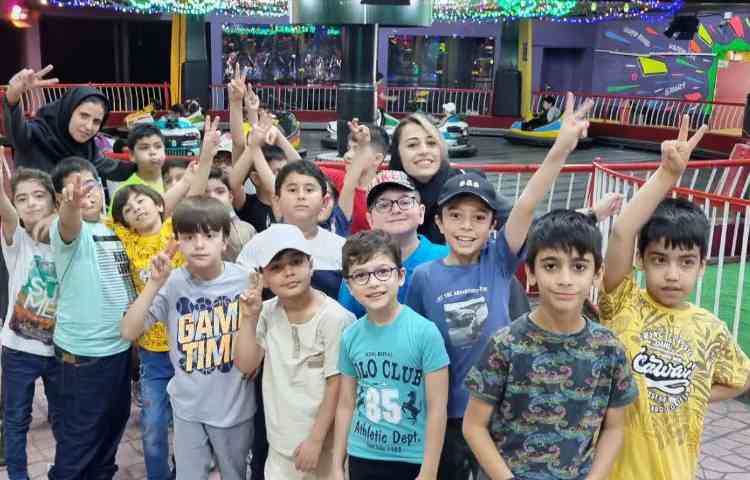 اردوی قلعه شادی دانش آموزان سوم و چهارم 2