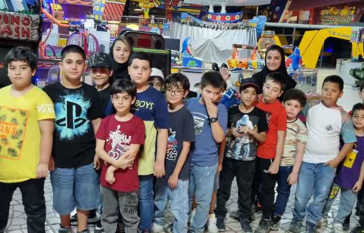 اردوی قلعه شادی دانش آموزان سوم و چهارم 4