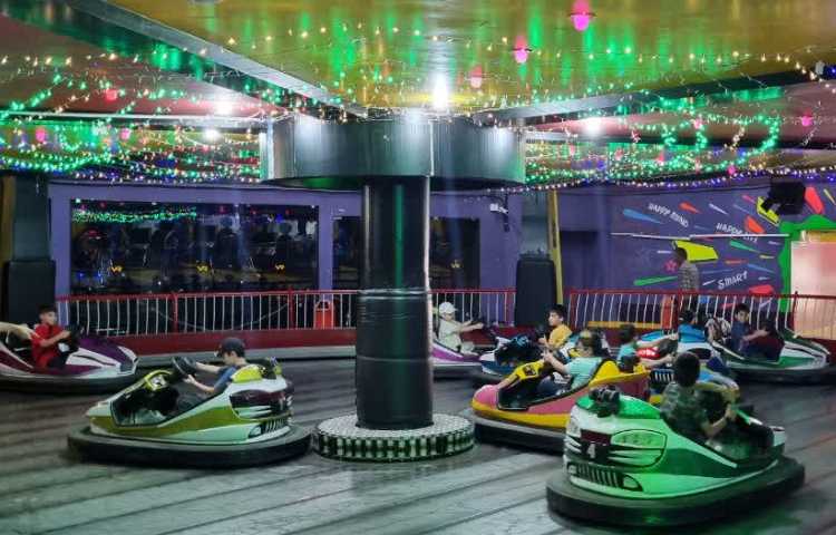 اردوی قلعه ی شادی دانش آموزان سوم و چارم 17