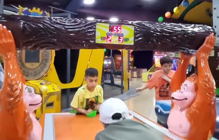 اردوی قلعه ی شادی دانش آموزان سوم و چارم 21