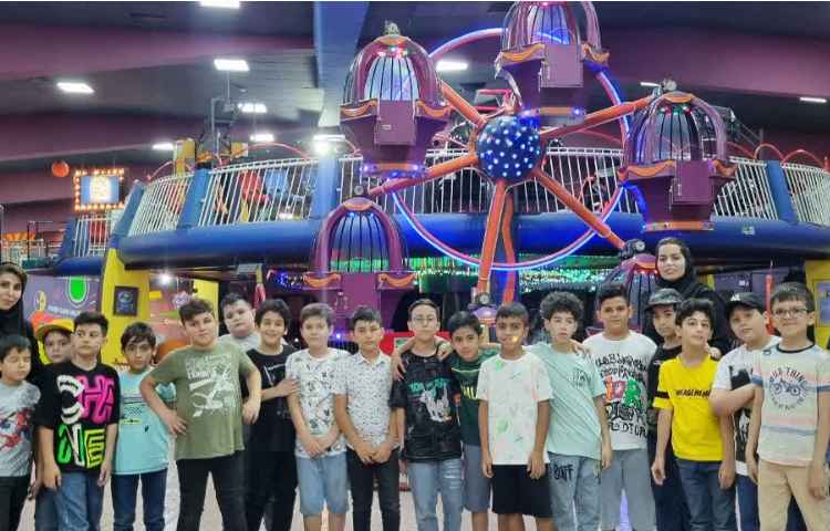 اردوی قلعه ی شادی دانش آموزان سوم و چارم 4