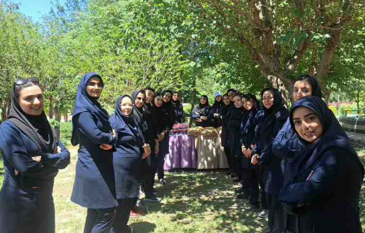 اردوی مادران و دختران 20