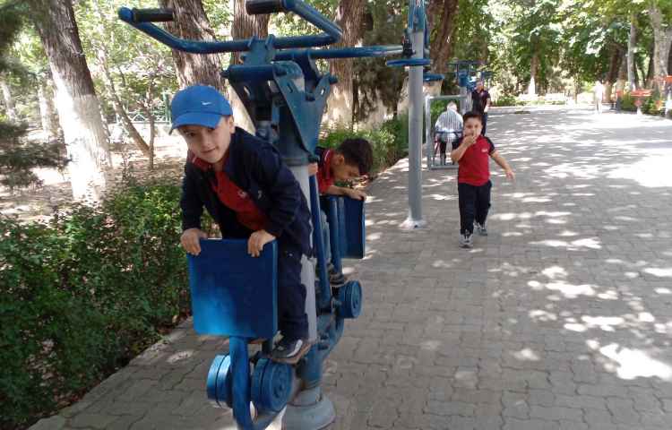 اردوی مادر و پسری 27