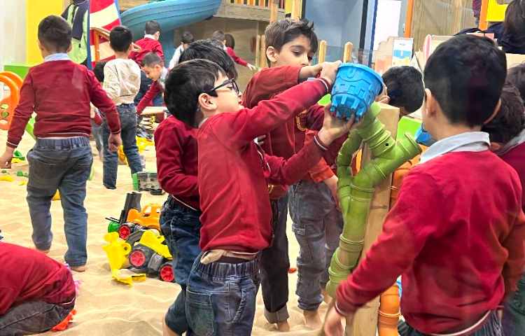 اردوی ماسه لند ویژه پیش دبستان 16