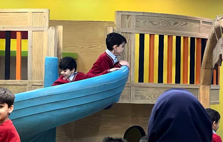 اردوی ماسه لند ویژه پیش دبستان 18