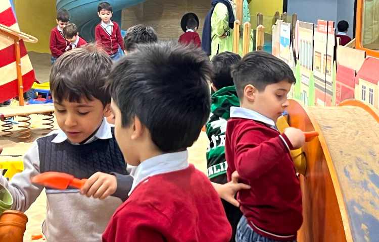 اردوی ماسه لند ویژه پیش دبستان 23