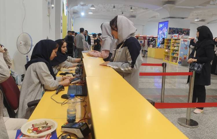 اردوی نمایشگاه کتاب تهران 5