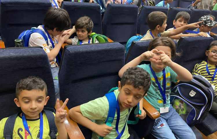 اردوی نمایش بل و شاهزاده 3