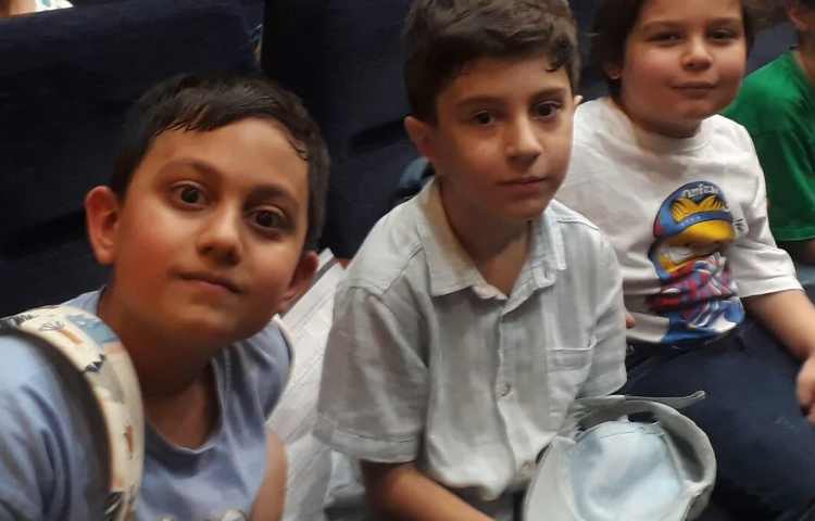 اردوی نمایش بل و شاهزاده 5