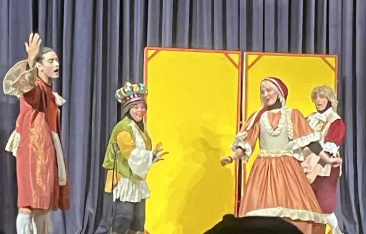 اردوی نمایش بل و شاهزاده