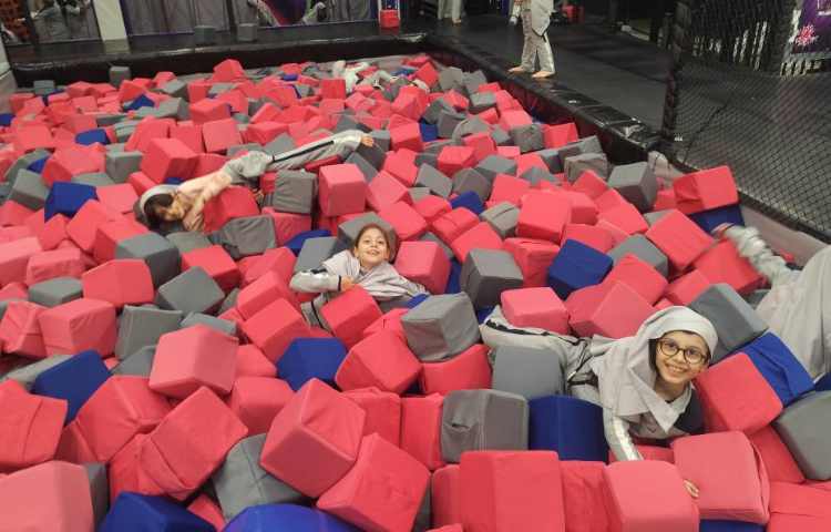 اردوی هلیوم پارک 24