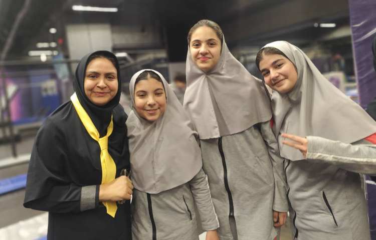 اردوی هلیوم پارک 28