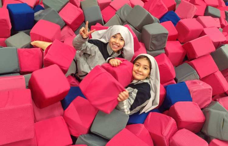 اردوی هلیوم پارک 32