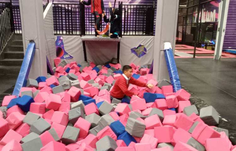 اردوی هلیوم پارک 9