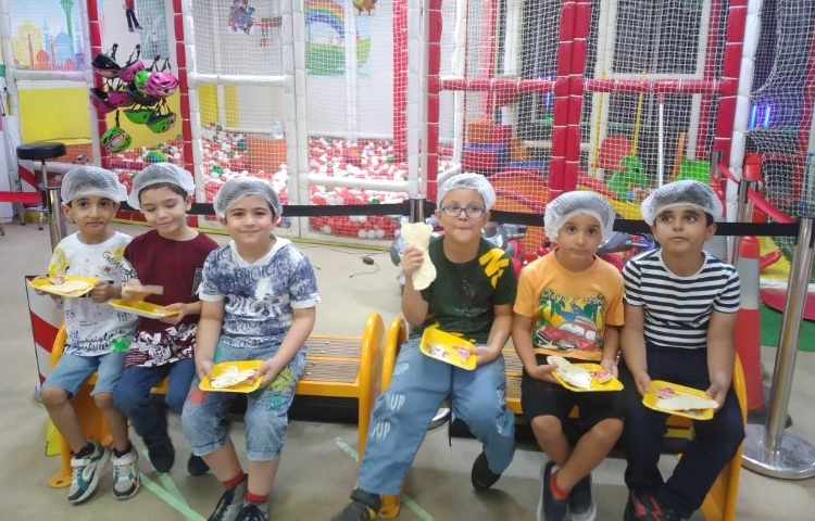 : اردوی هیجان انگیز کاربازیا در برج میلاد، پایه اول 63