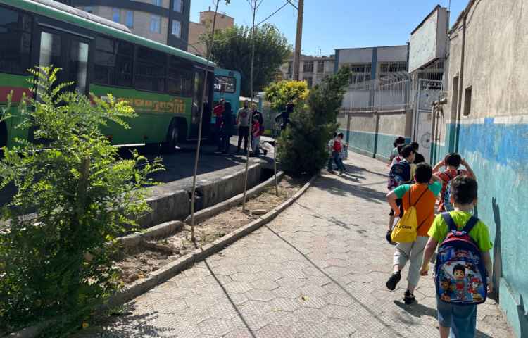 : اردوی هیجان انگیز کاربازیا در برج میلاد، پایه اول 70