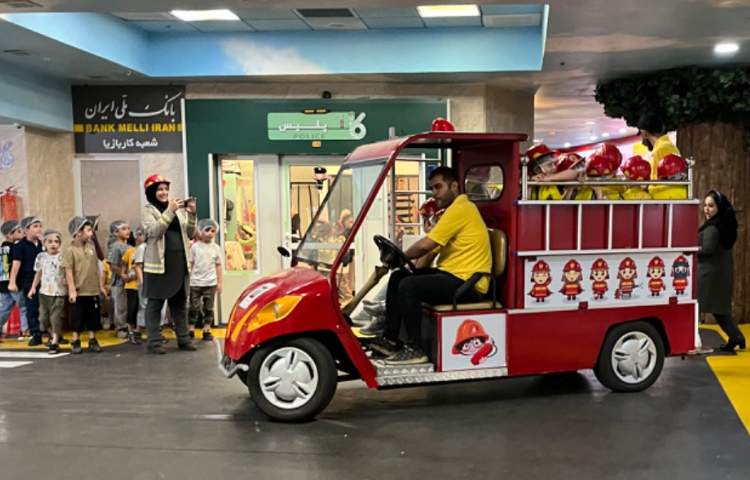 : اردوی هیجان انگیز کاربازیا در برج میلاد، پایه اول 73