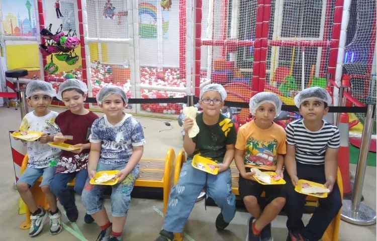 : اردوی هیجان انگیز کاربازیا در برج میلاد، پایه پیش دبستان 36