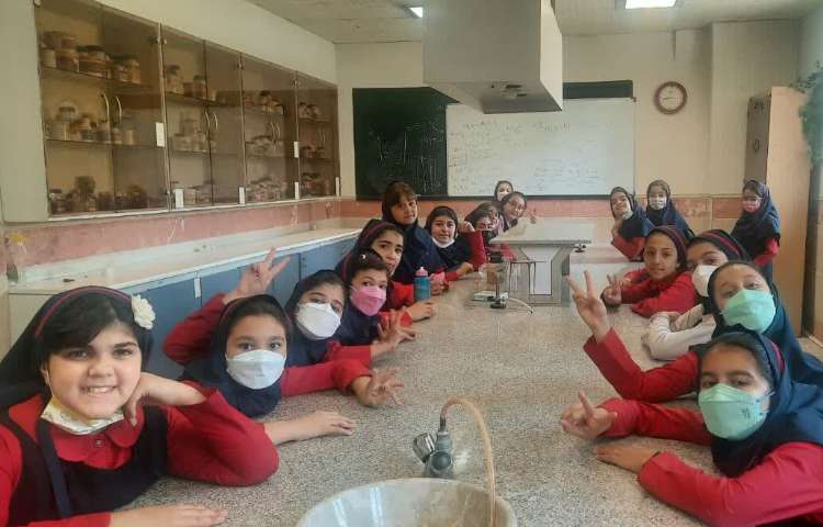 اردوی پژوهشسرا 1