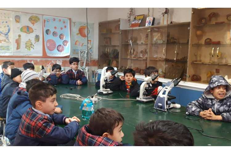 اردوی پژوهشکده دانش اموزی به مناسب هفته ملی علوم 1