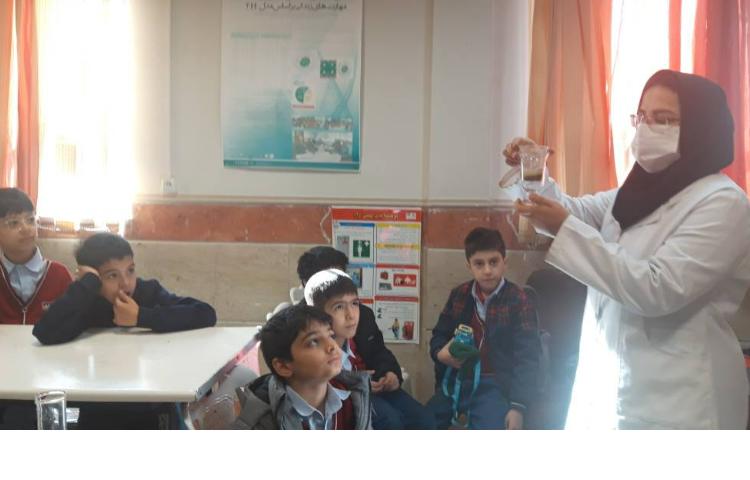 اردوی پژوهشکده دانش اموزی به مناسب هفته ملی علوم 18