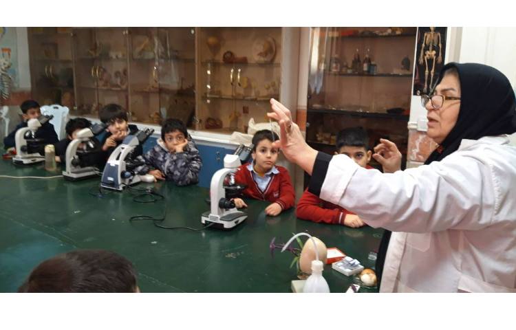 اردوی پژوهشکده دانش اموزی به مناسب هفته ملی علوم 4