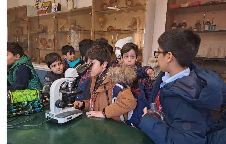 اردوی پژوهشکده دانش اموزی به مناسب هفته ملی علوم 7