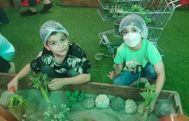 :اردوی کاربازیا، کلاس دریانوردان و فضانوردان 3