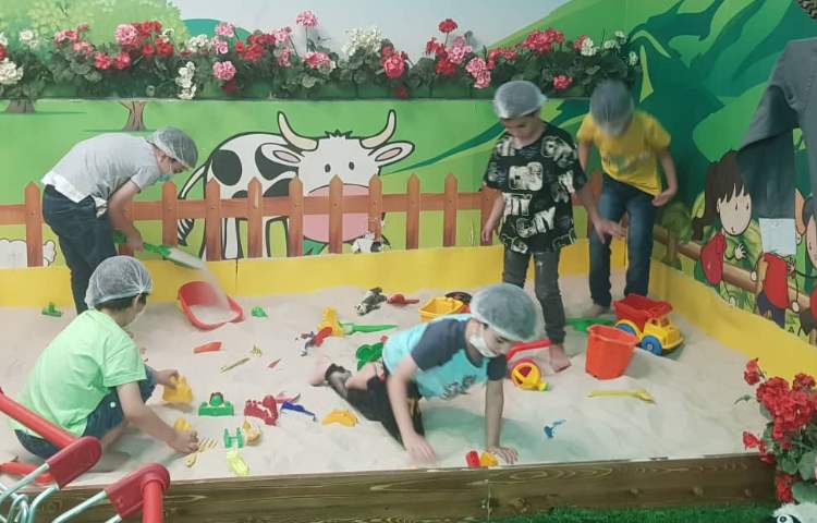 :اردوی کاربازیا، کلاس دریانوردان و فضانوردان 5