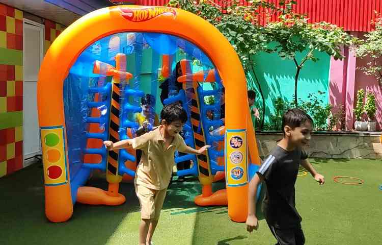 اردوی کف بازی و یک روز خیس در تابستانی گرم 11