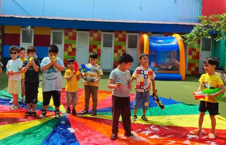 اردوی کف بازی و یک روز خیس در تابستانی گرم 3