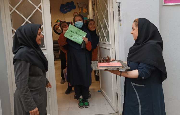 اردوی یک روزه در دبیرستان 1