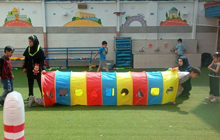 اردوی یک روز خیس، کف‌بازی و بازی‌های ریتمیک 12