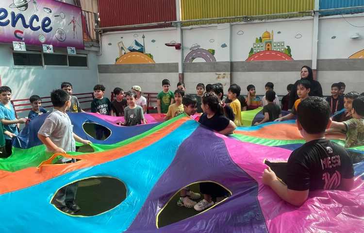 اردوی یک روز خیس، کف‌بازی و بازی‌های ریتمیک 19