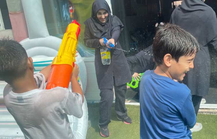 اردوی یک روز خیس، کف‌بازی و بازی‌های ریتمیک 20